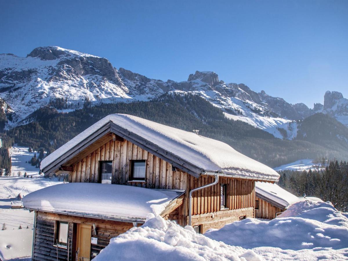 Cozy Chalet in Annaberg-Lungötz with Sauna Exterior foto